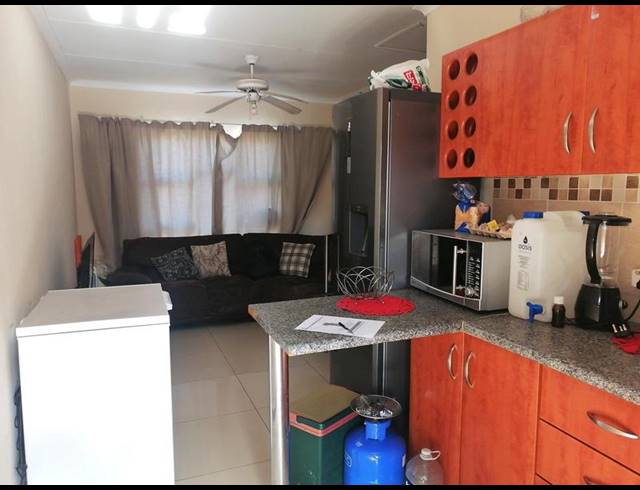 2 BEDROOM APARTMENT FOR SALE IN BRACKENHAM